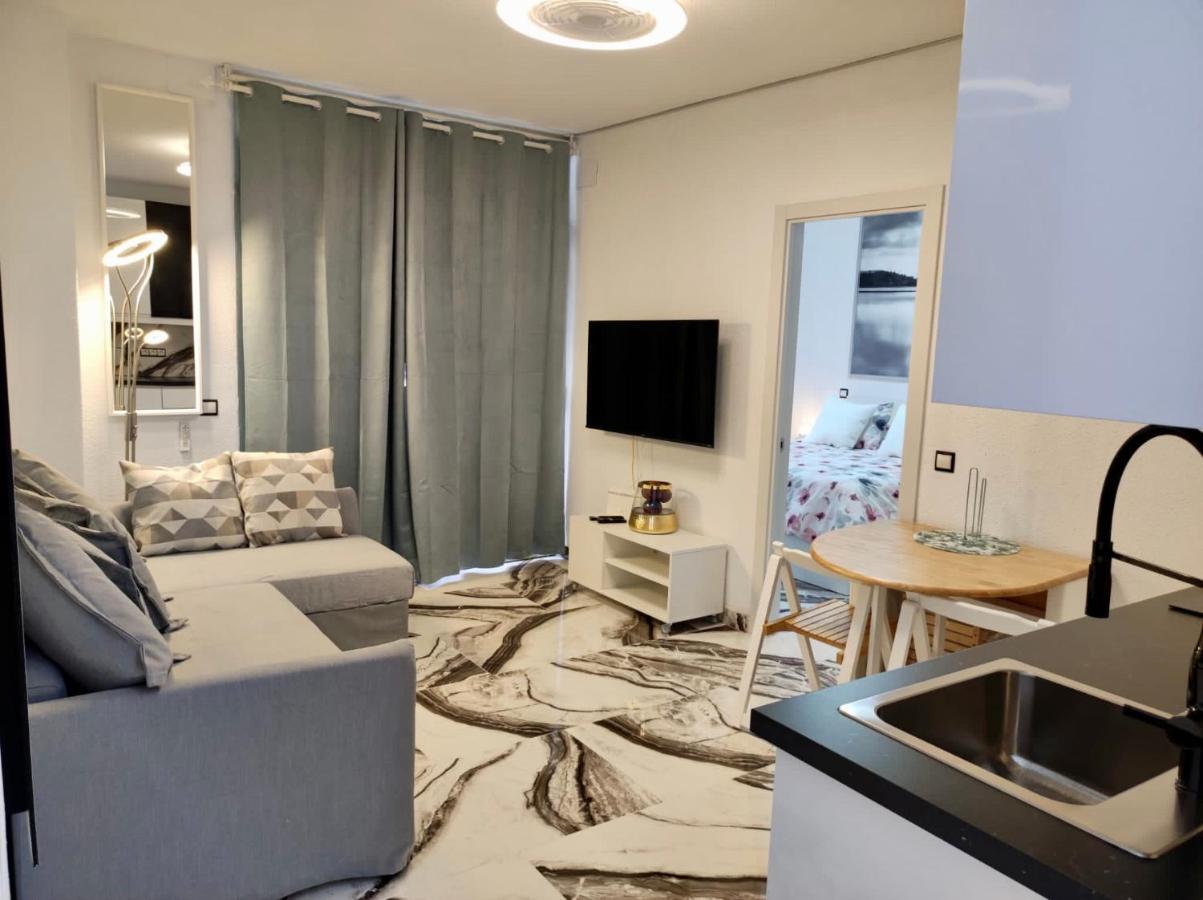 2 Bedrooms Flat + Balcony + Parking At Las Canteras Beach Лас-Пальмас-де-Гран-Канария Экстерьер фото